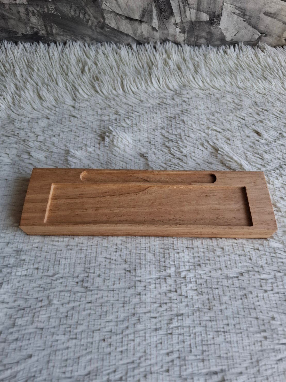 ถาดไม้ใส่ชุดน้ำหมึกและปากกา