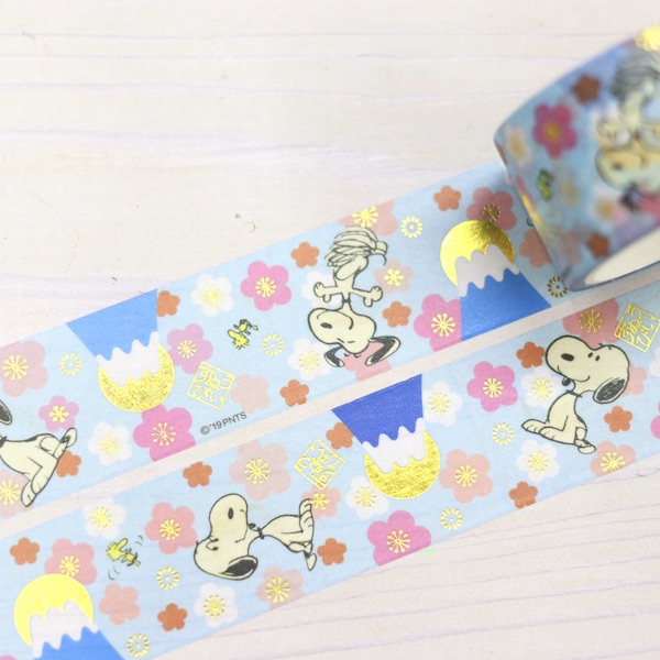 Masking Tape เทปตกแต่งลาย Snoopy Fujisan Japan สีฟ้า (Limited) มีตรงลายทำเป็นสีทองวิ้ง ๆ ขนาด 2.3 ซม. ยาว 5 ม.