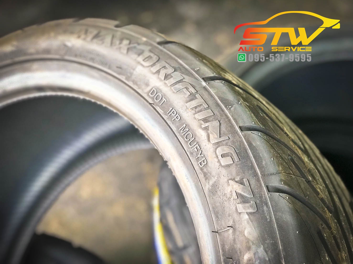 ยาง SUMAXX max speed r1 235/40R18 ปี20 (จำนวน2เส้น)