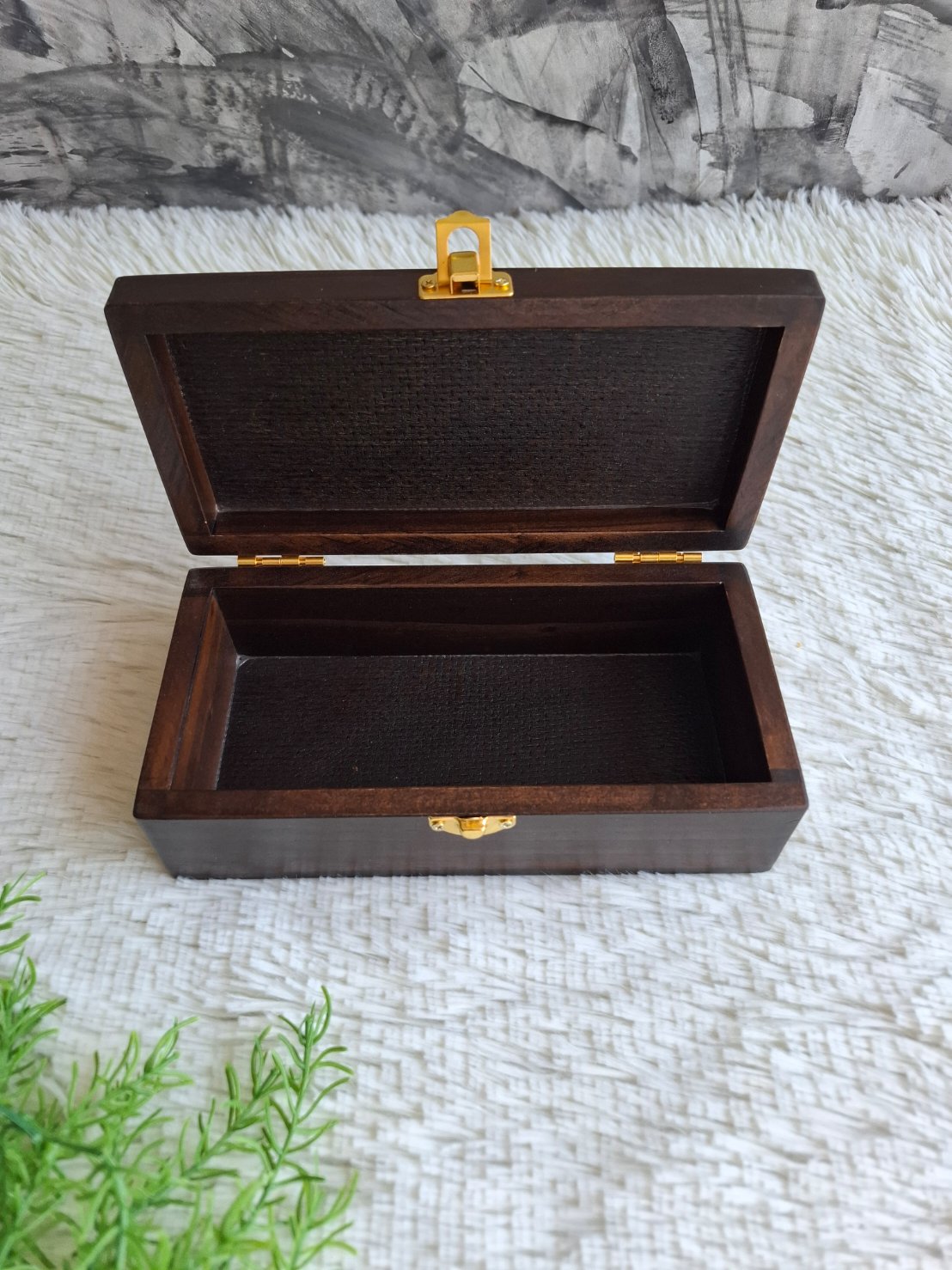 กล่องไม้แบบฝาล็อค