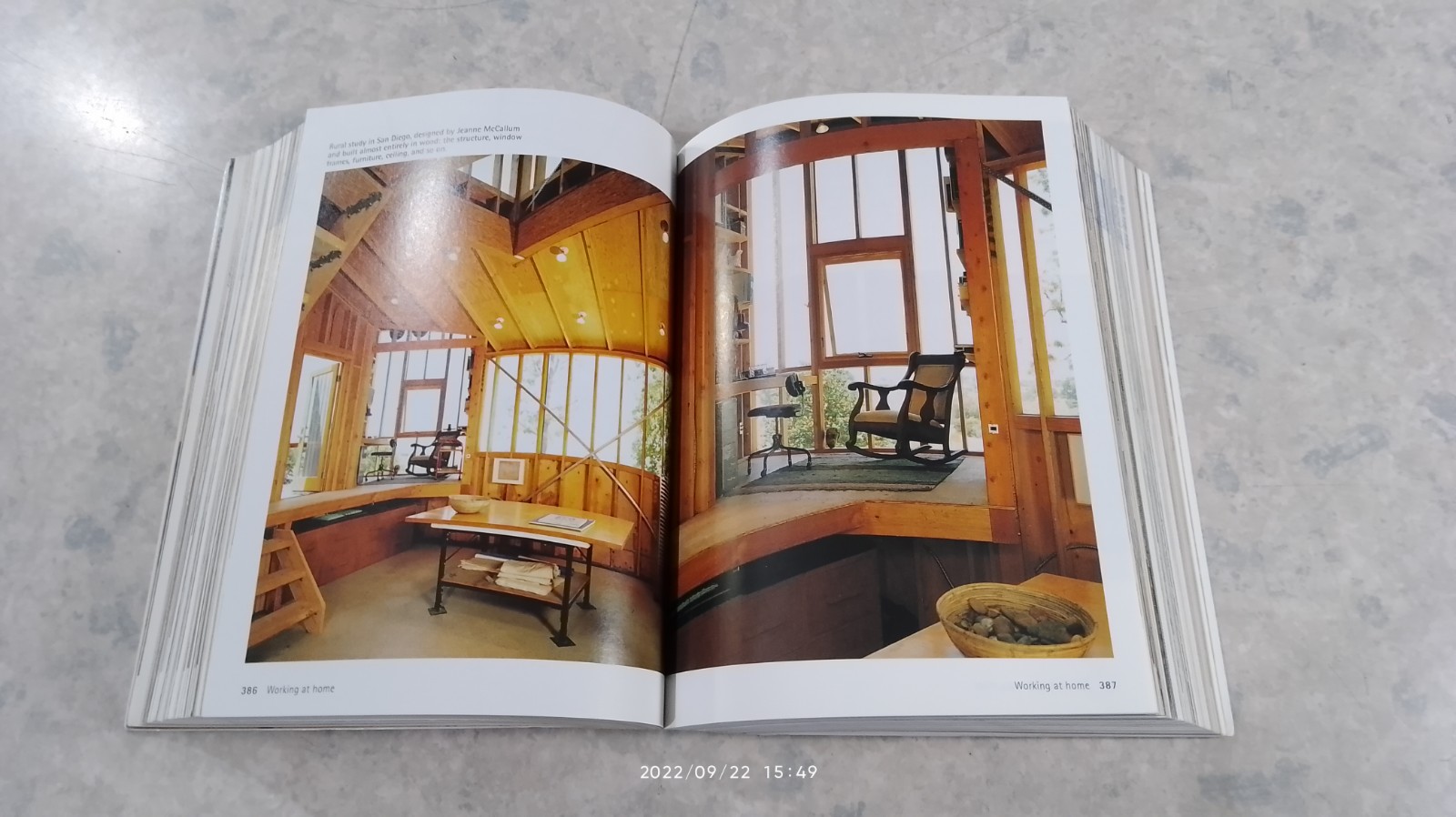 Interior design Atlas : Konemann