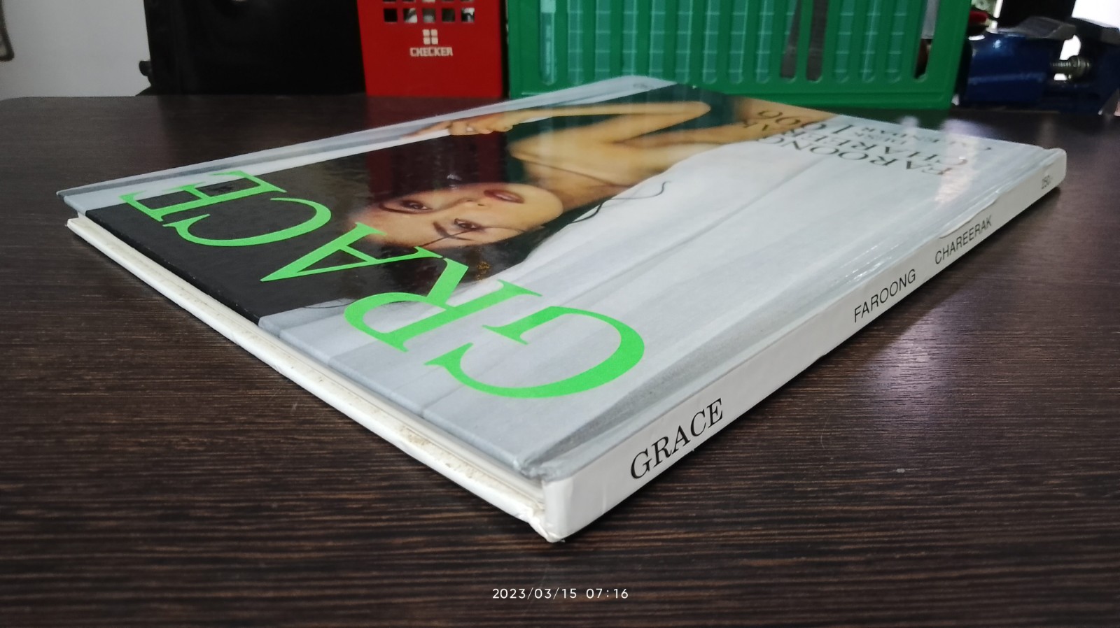 GRACE : FAROONG CHAREERAK