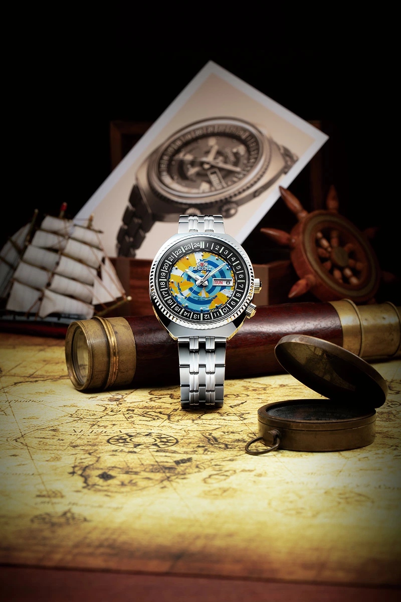 ORIENT World Map Diver Limited Edition รุ่น RA-AA0E04Y (หน้าปัดเหลือง/ส้ม/ฟ้า/น้ำเงิน สายสแตนเลส)