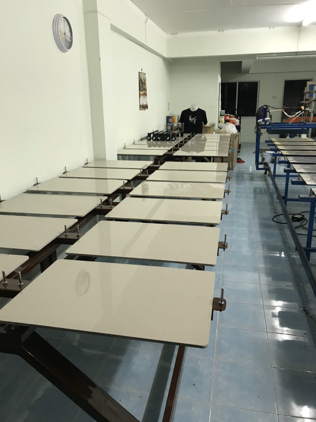 ชุดโต๊ะสกรีน 6 แป้น