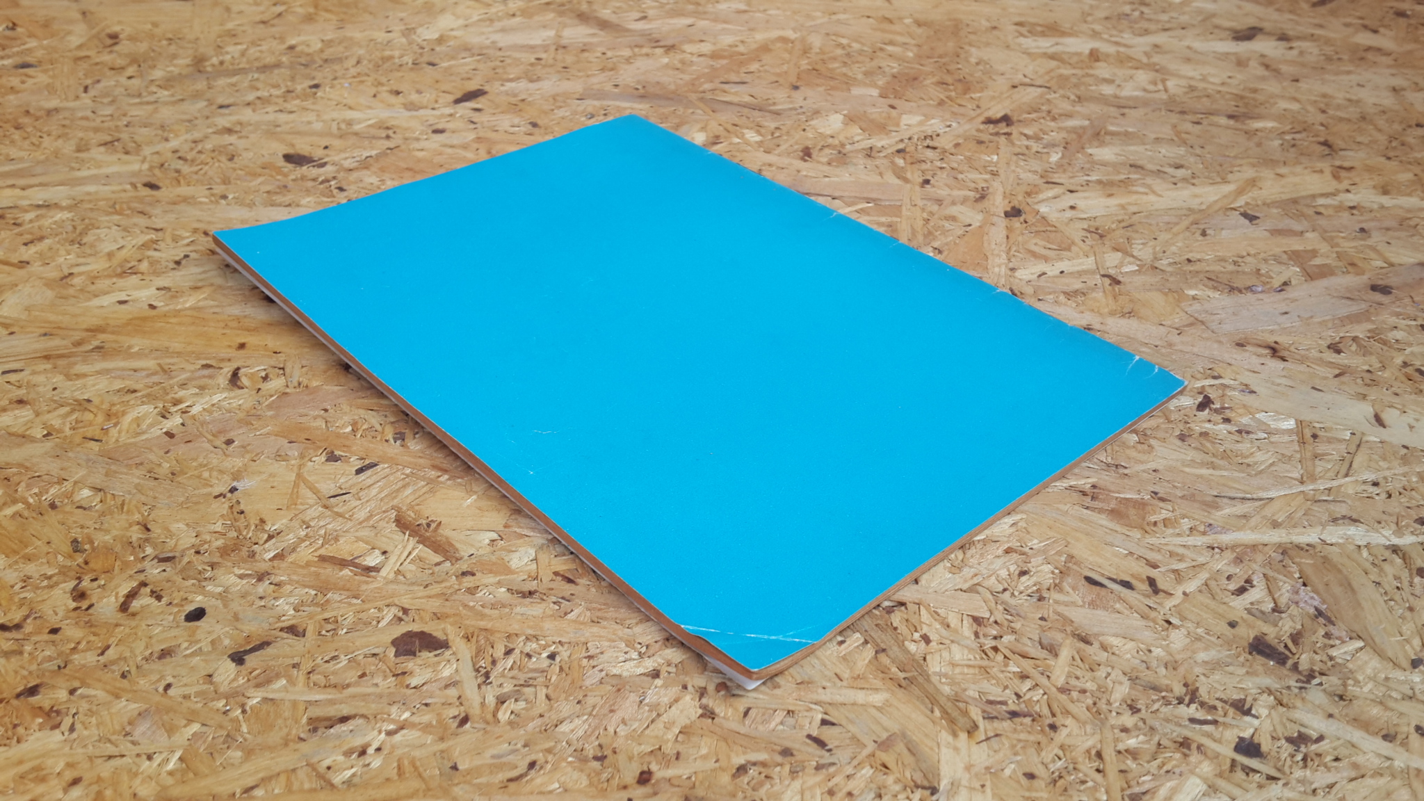 พระบาทสมเด็จพระเจ้าอยู่หัว และ สมเด็จพระนางเจ้าฯ พระบรมราชินีนาถ ได้เสด็จพระราชดำเนิน ทรงประกอบพิธี บรรจุพระบรมสารีริกธาตุ ฯ วัดเขาสุวรรณประดิษฐ์