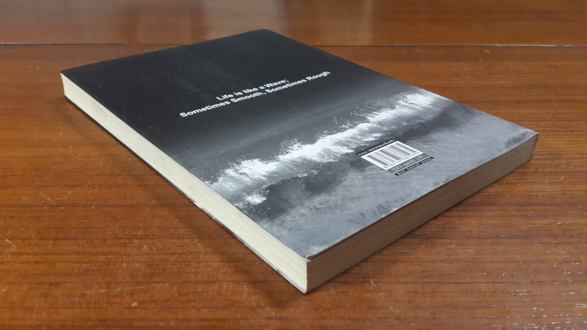 คลื่น / วิชาญ อัยรักษ์