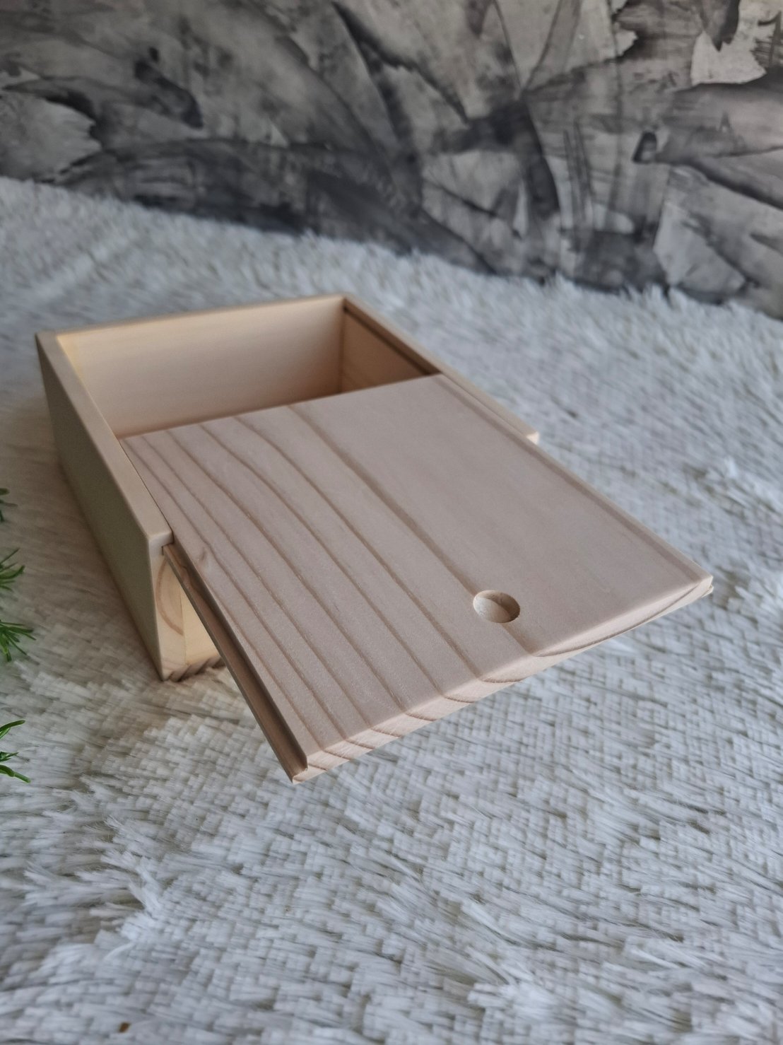 กล่องไม้สนฝาสไลด์