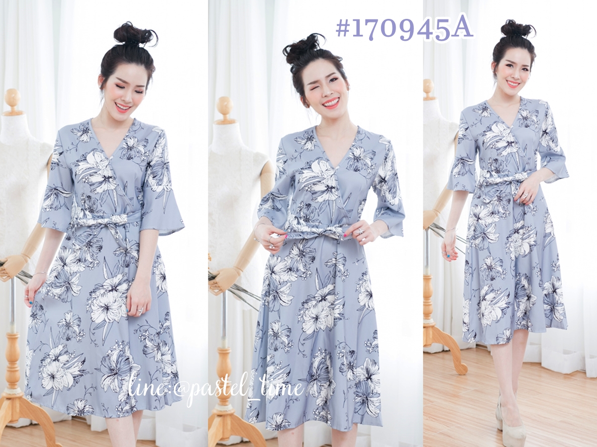 Garden Floral Dress – สีเทา