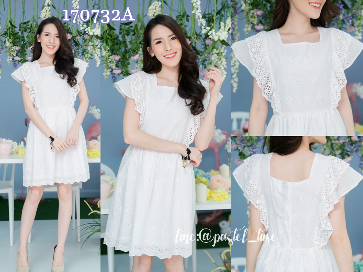 Mitsu Embroidery Dress – White สีขาว