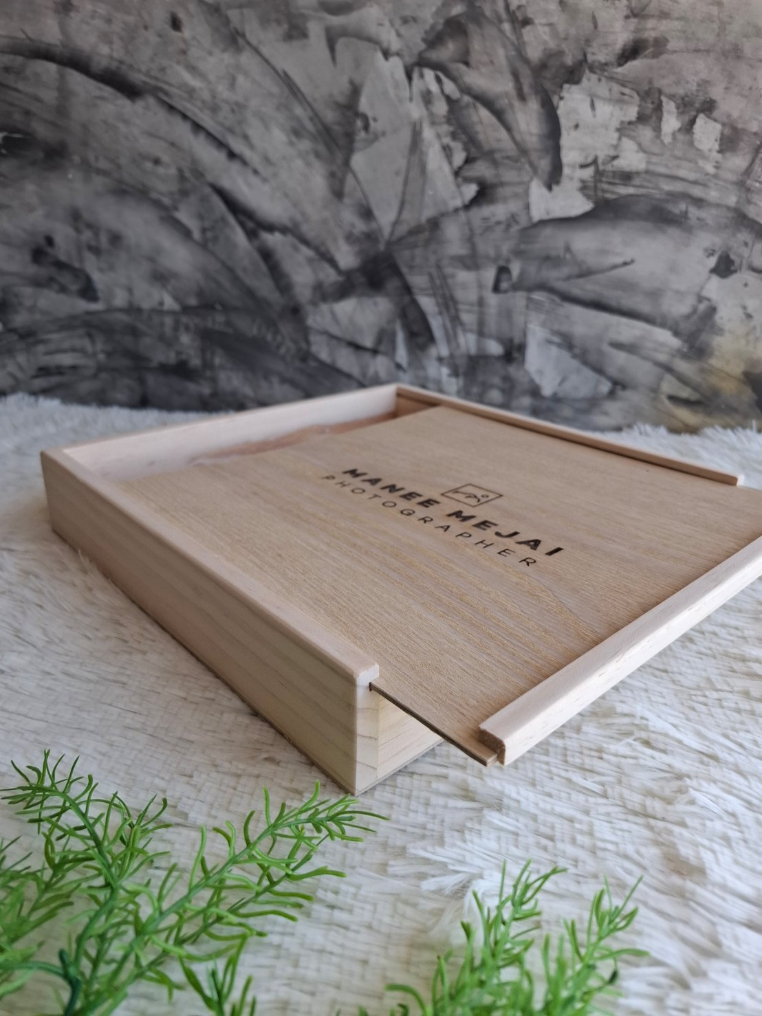 กล่องไม้แบบฝาสไลด์