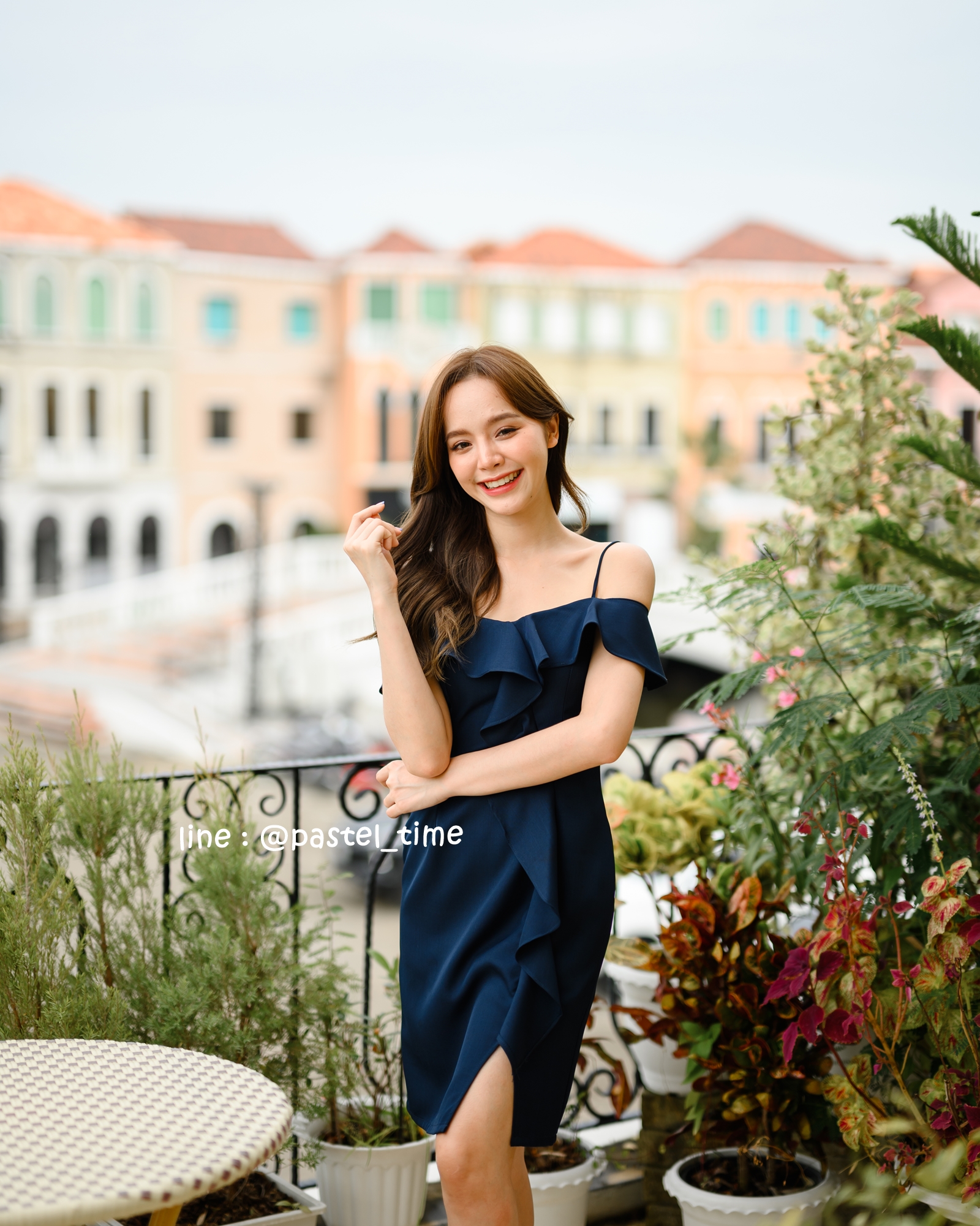 Kathy Off Shoulder Dress - สีกรม **มีแต่S**