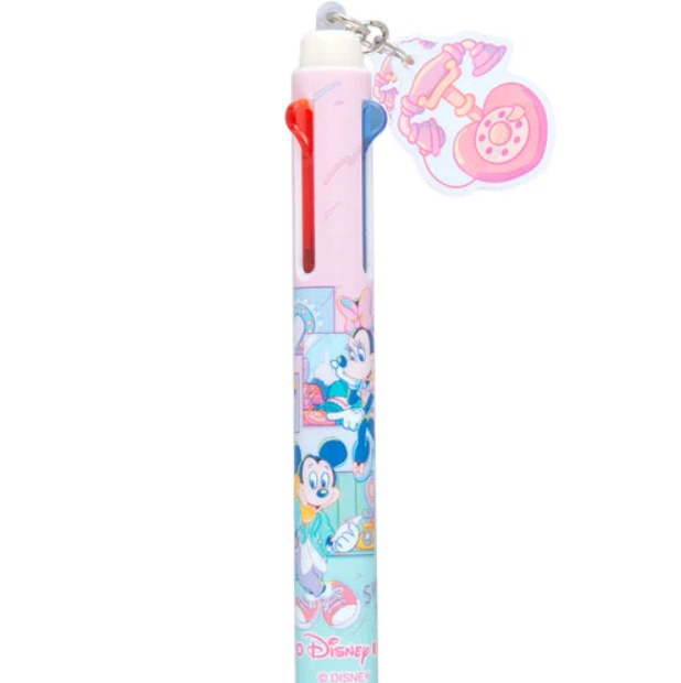 ปากกา Pentel Energel TDR Sweet Time สีชมพูเขียว พร้อมตัวห้อยรูปโทรศัพท์ หมึก 3 สี (แดง ดำ น้ำเงิน) มีขายเฉพาะที่ Tokyo Disney Resort เท่านั้น