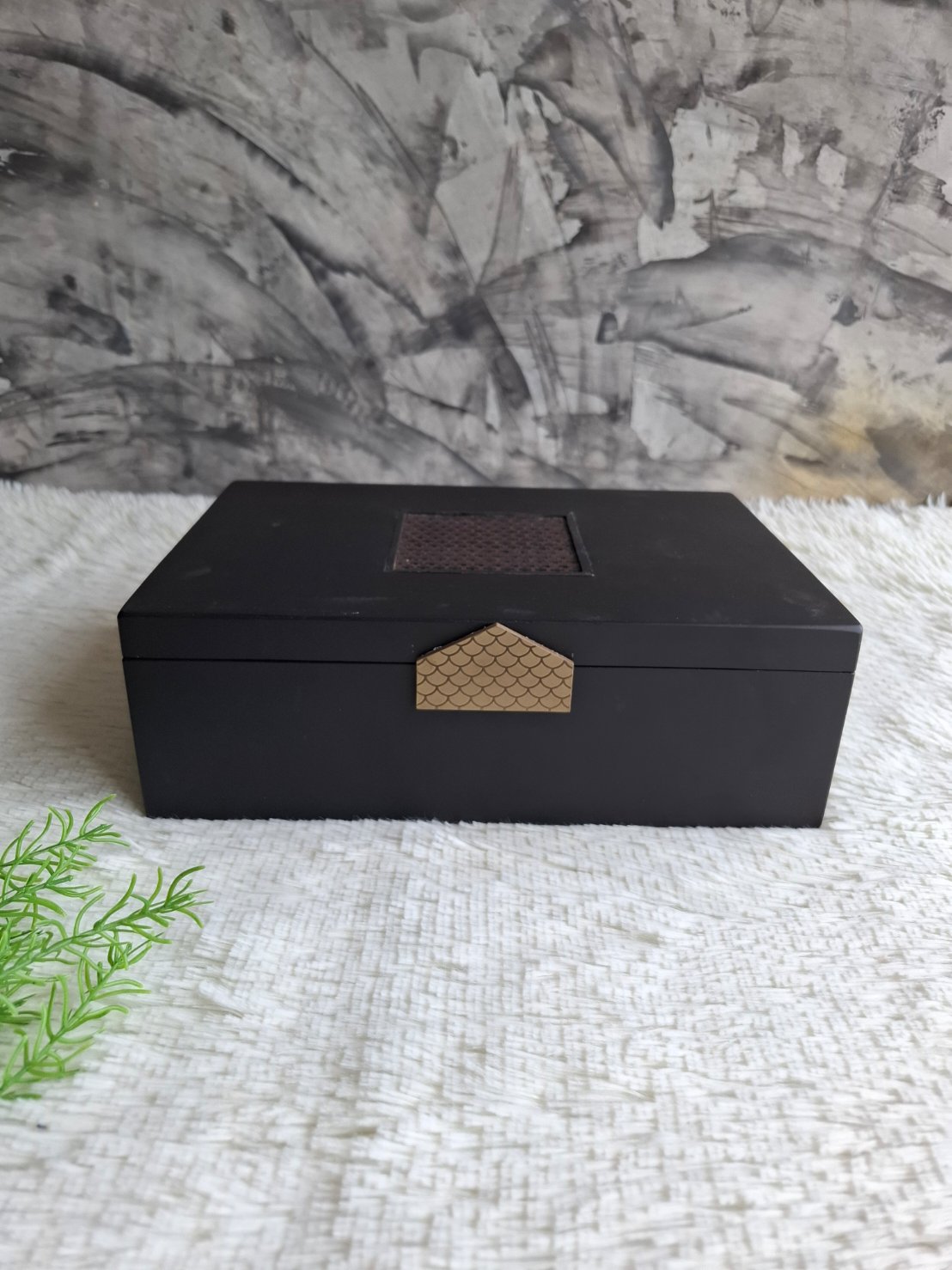 กล่องไม้สัก