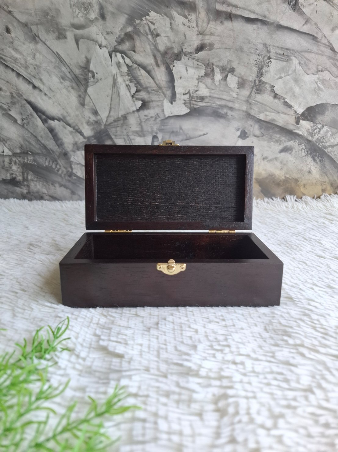 กล่องไม้แบบฝาล็อค