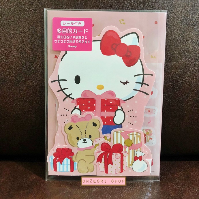 การ์ดเปล่า Sanrio & Seal Card แบบ Hello Kitty สามารถเขียนด้านในได้ มีสติกเกอร์น่ารักให้แปะได้ 1 แผ่น มาพร้อมซองลายน่ารักเข้ากัน ขนาดประมาณ 16.2 x 11 ซม.