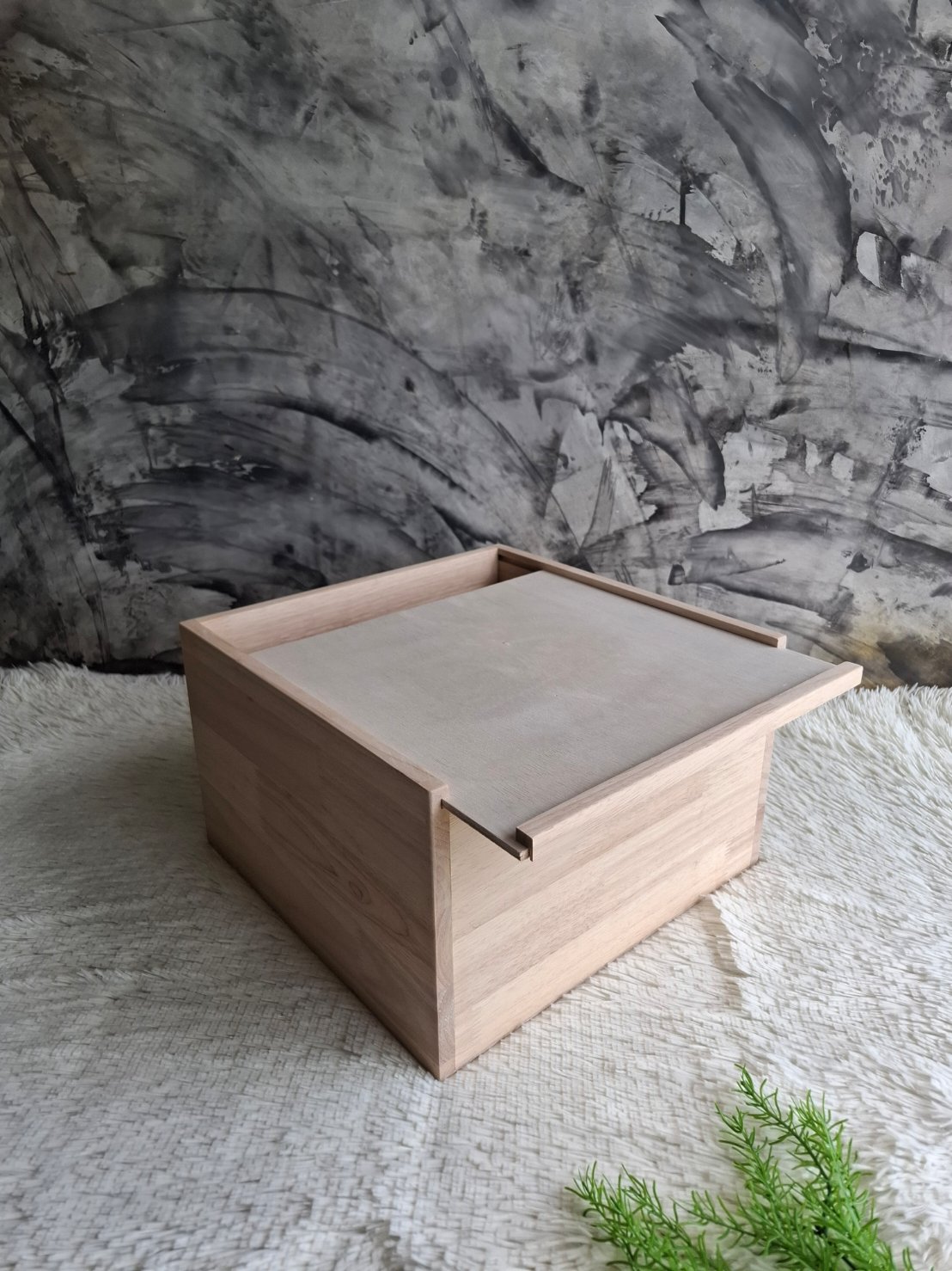 กล่องไม้ฝาสไลด์