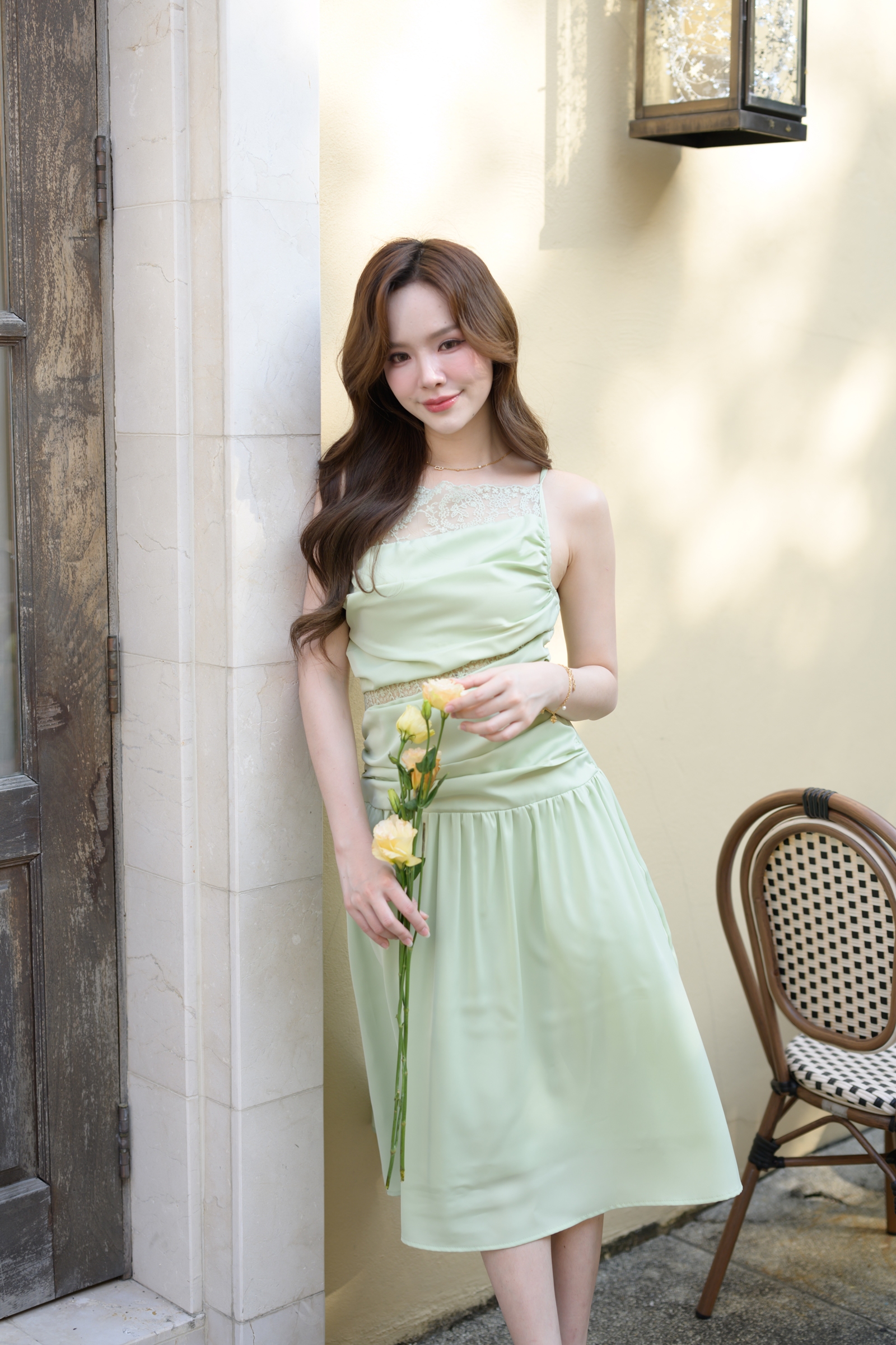 Elise Draped Lace Midi Dress : สีเขียว [Made by Pastel Time]