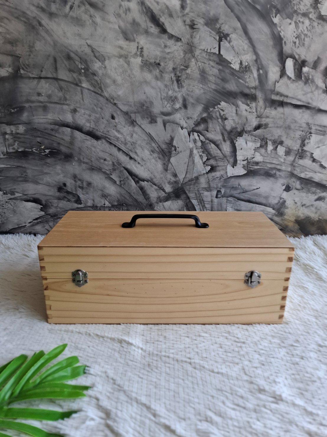 กล่องไม้ฝาล็อคแบ่งช่อง