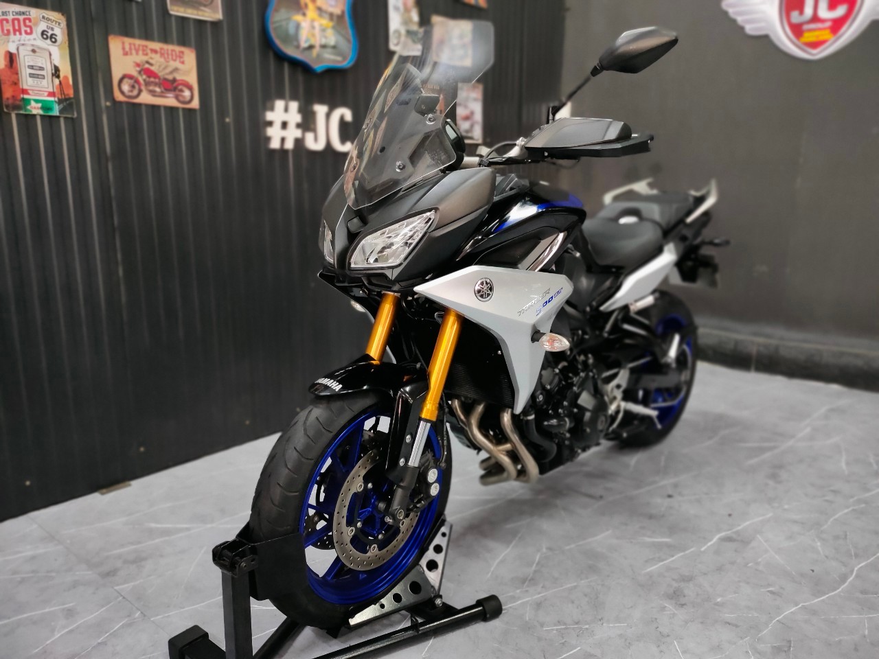 โคตรน่าขี่ 😱 สายทัวร์อ๊อปชั่นเต็ม YAMAHA TRACER900 GT รถกลางปี 2019 มาพร้อมโปรดีย์....ราคาโดรนจาย 😘