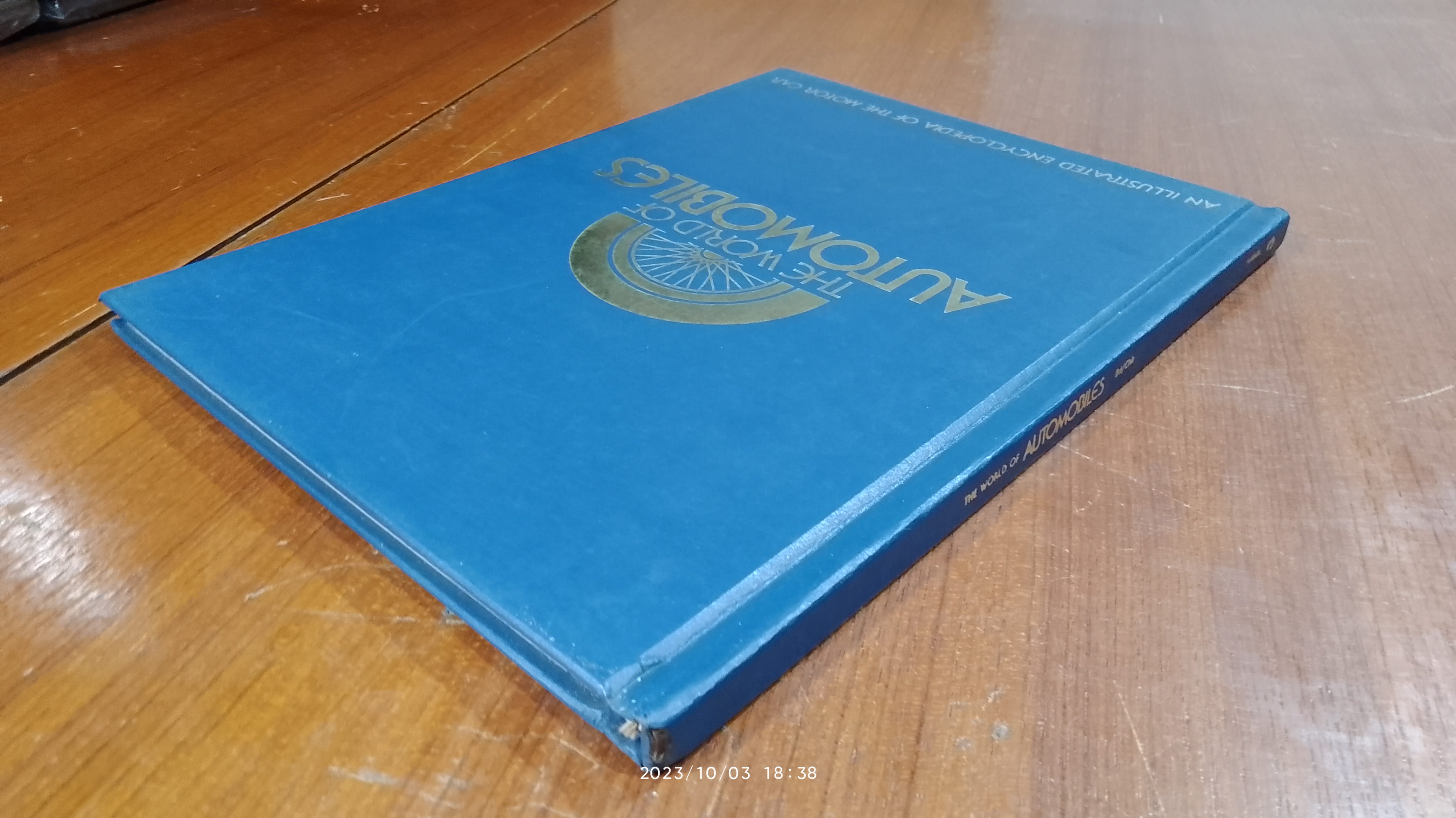 The World of Automobiles - An Illustrated Encyclopedia of the Motor Car : Volume 3