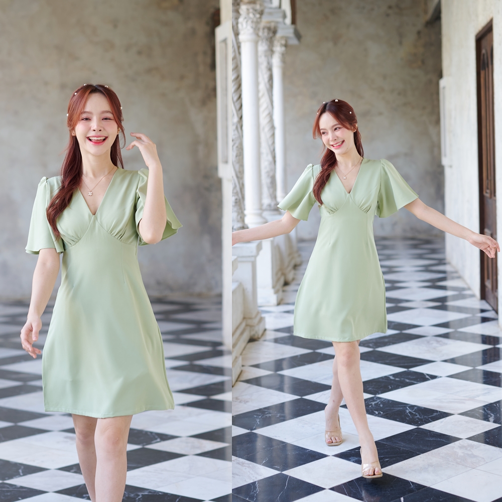 Sassy Flare Dress : สีเขียวมัทฉะ