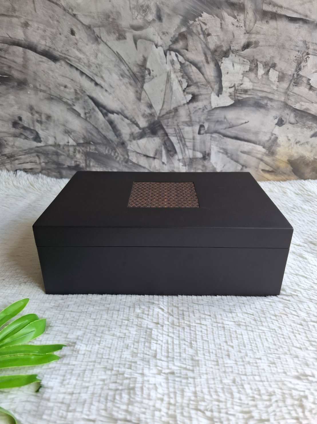 กล่องไม้สัก