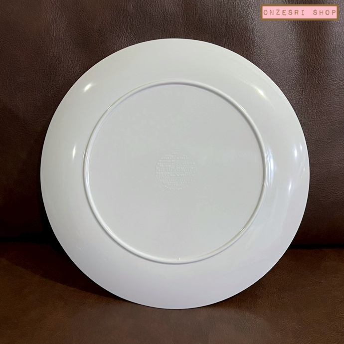 จานเมลามีนใบใหญ่ Hapidanbui Sanrio (Limited) สีขาว เส้นผ่านศูนย์กลาง 26.5 ซม. ไม่มีวางขายทั่วไป เป็นแบบต้องลุ้นกับทางหน้าร้าน Sanrio ที่ญี่ปุ่นเท่านั้น