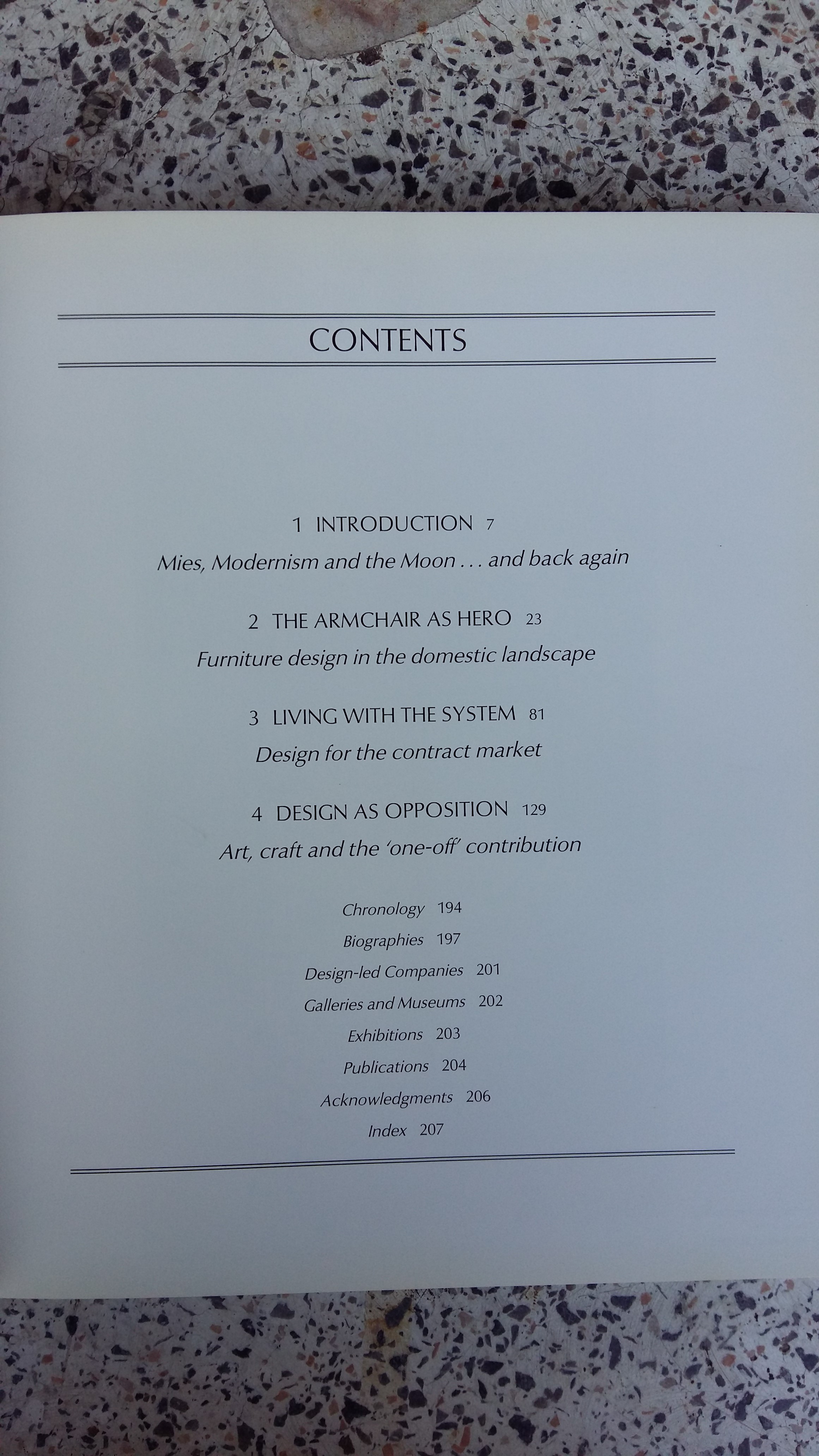 THE NEW FURNITURE / TRENDS