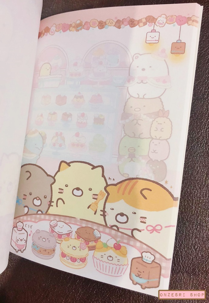 สมุดเล่มเล็ก ลาย Sumikko Gurashi Neko's Siblings and Sweet Shop แบบ Sweet Shop ขนาด 14.8 x 10.5 x 1.3 ซม. มี 4 ลาย รวม 120 แผ่น