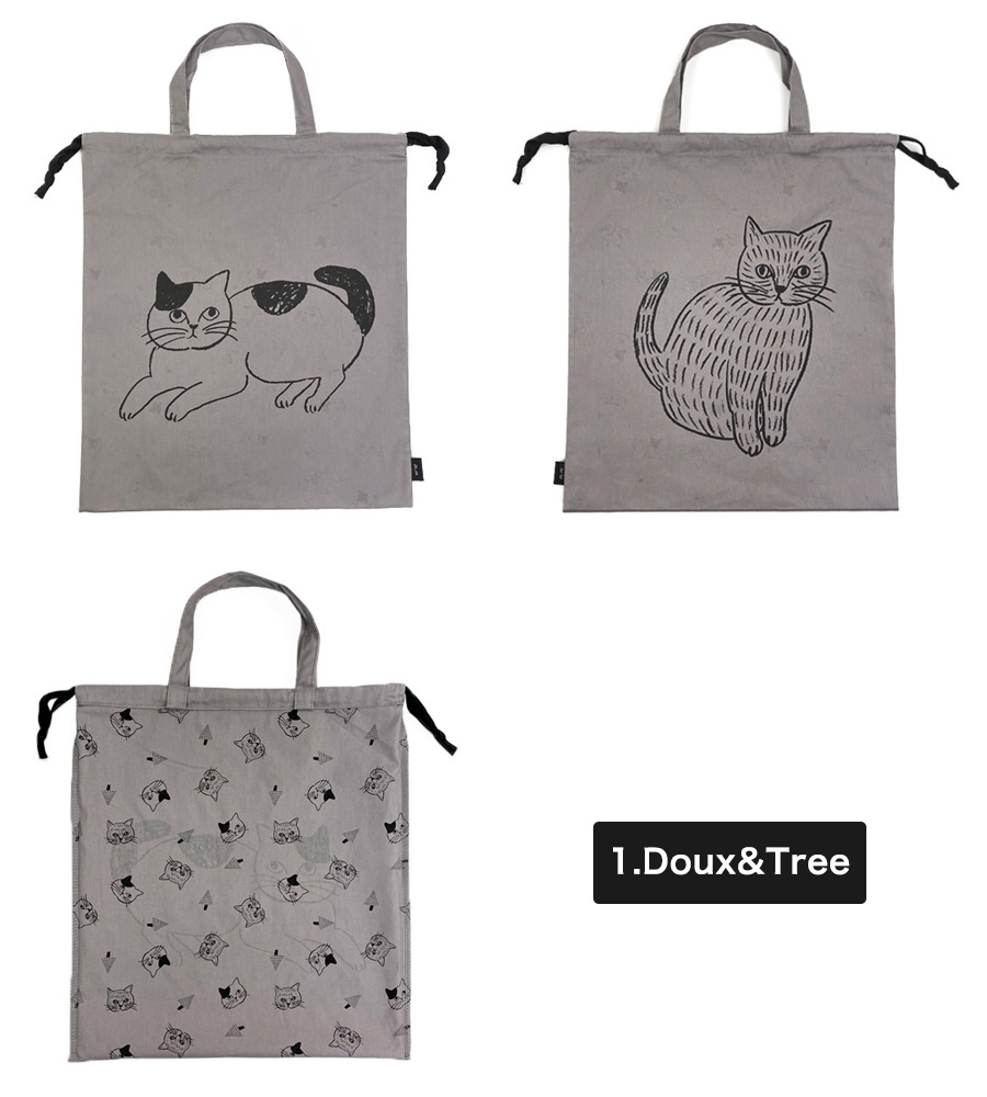 กระเป๋า Drawstring Tote Bag ลาย Doux & Tree สีเทา ผลงานจากคุณ Miyuki Matsuo ศิลปินญี่ปุ่น ขนาด 29.5 x 34 ซม. หูยาว 26.5 ซม. เป็นผ้า cotton
