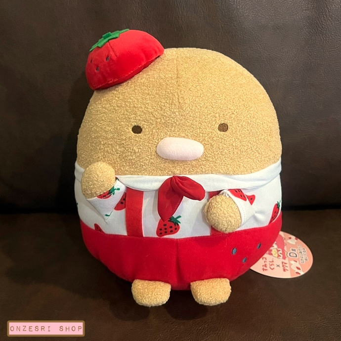 ตุ๊กตา Sumikko Gurashi x Sakuma Strawberry Milk Candy(Limited) แบบ Tonkatsu ขนาด 24 x 19 x 14 ซม. ไม่มีขายทั่วไป เป็นแบบต้องลุ้นกับทางหน้าร้าน San-X ที่ญี่ปุ่นเท่านั้น