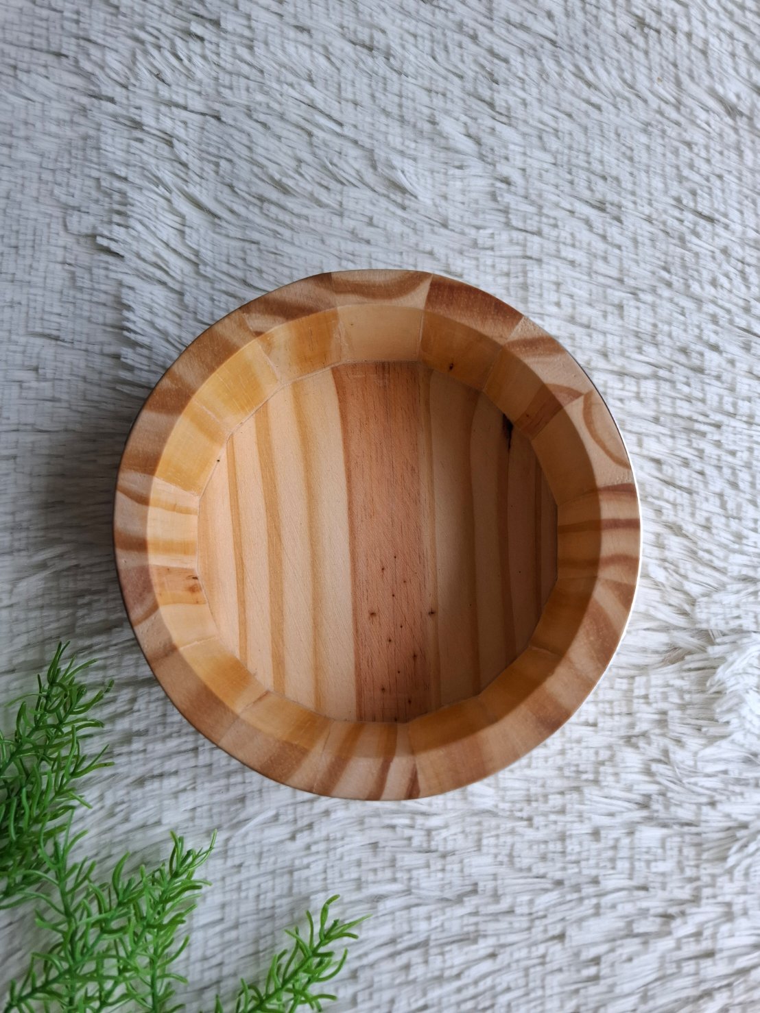 ถาดไม้ใส่ข้าวทรงกลม