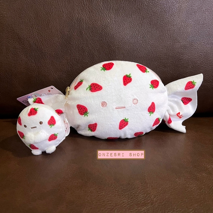 เซ็ตกระเป๋ารูปลูกอม & ตุ๊กตาไซส์ SS Sumikko Gurashi x Sakuma Strawberry Milk Candy กระเป๋าขนาด 10 x 13 x 9 ซม. / Tapioca ขนาด 5 x 4.5 x 4 ซม.