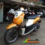 "รถบ้านมือเดียว" สภาพสวยจอดเก็บ ใช้งานน้อย Yamaha Fino จดทะเบียนปี 50 คันนี้เครื่องโคตรเดิม ไม่เคยแกะเลยก็ว่าได้ ห้องเครื่องสวยมาก ชุดสีสวยแท้ทั้งคัน