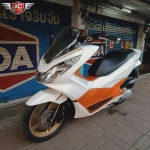 ราคาโดนๆมีมาใหม่นร๊า! HONDA PCX150LED จดทะเบียนกลางปี 57 สีนี้ที่หลายคนตามหา เครื่องเดิมดี แอบไล่ชุดข้างมา