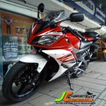 "หล่อกระชากใจ" สะดุดทุกสายตา กับคันนี้ YAMAHA R-15 วิ่งไป6พันโลแท้ๆ จอดอย่างเดียว จดทะเบียนปลายปี57 "รถบ้านมือเดียว" สภาพนางฟ้า เครื่องโครตดี โคตรเดิม ห้องเครื่องใสปิ้ง ติดง่าย ขี่เนียนนิ่มมาก ชุดสีสวยเดิมแท้ติดรถทั้งคัน