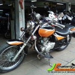 "ถึงจะเก่าแต่ก็ยังเก๋า" รุ่นใหญ่คันนี้เลย KAWASAKI BOSS175 จดทะเบียนปลายปี43 สภาพดีพร้อมใช้งาน เครื่องดีเดิม สตาร์ทติดง่าย เก่าตามสภาพชุดสีสภาพดีทำลายพิเศษ ห้องเครื่องแห้งๆ