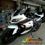 พระเอกรุ่นใหญ่ KAWASAKI NINJA 300 ABS จดทะเบียนปี 57 เป็นรถบ้านเจ้าของมือเดียว เครื่องดีโคตรเดิม ห้องเครื่องสวยใส บิดติดมือเร่งได้ตามสั่ง ชุดสีสวยแท้ทั้งคันไม่มีล้ม
