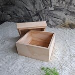 กล่องไม้สนฝาครอบ