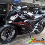 *ฟรีดาวน์กันไปเลย* (เฉพาะในพื้นที่ใกล้เคียงเท่านั้น และ ไม่รวมประกันรถหาย) กับ "รถมือเดียว แววดี มีอนาคต" มาพร้อมโปรแรง YAMAHA R-15 จดทะเบียนกลางปี58