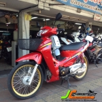 ของมันต้องมี !! HONDA WAVE125R จดทะเบียนปี48 สภาพเตะตาโดนใจ รถเก็บมาใหม่ทั้งคัน เครื่องยังเดิมเงียบๆ สตาร์ทติดง่าย วิ่งอย่างนิ่มรอบติดมือ ชุดสีเงาแว๊ปเบิกใหม่ทั้งคัน