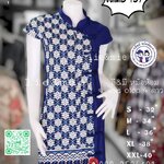 ชุดเดรสหม้อห้อมแต่งลายดอกสัก