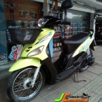 รถบ้านเทิร์นมาค่ะ YAMAHA MIO115~ตัวเก่า จดทะเบียนปลายปี49สภาพดูรู้เลยว่ารถบ้านแท้ๆ เครื่องนิ่มและขี่ดีมาก ไม่สั่นไม่หอน ศูนย์ตรง สีเดิมตรงเล่มแท้ทั้งคัน