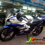 "คันใหญ่แต่ราคาไม่ใหญ่" YAMAHA R15 จดทะเบียนปี 58 รถบ้านมือเดียว วิ่งเยอะหน่อยแต่เจ้าของรักษาดีมาก เครื่องเดิมๆ ชุดสีแท้ติดรถมาทุกชิ้น