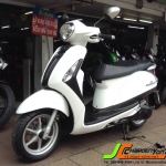 "ขาวใสไร้ตำหนิ" รถบ้านมือเดียวมากันอีกแล้ว"กับ YAMAHA GRAND FILANO125 รถ8พันโลแท้จดทะเบียนปลายปี 58