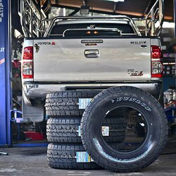 ยางใหม่ DUNLOP GRANDTREK AT5 265/70R16 112T