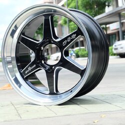 ล้อแม็กซ์ Wolverine ขอบ18 6ก้าน 6รู139.7 W5S