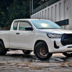 ล้อแม็กซ์ RE30 ขอบ18นิ้ว ยาง SUMAXX Z1 255/50R18