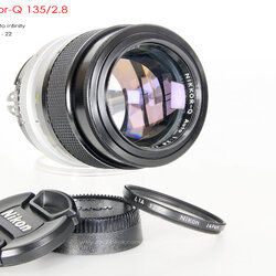 Nikon Nikkor-Q 135/2.8 *Nikon Ai-S Mount เลนส์พรอตเทรตคมๆละลายหลังสวย