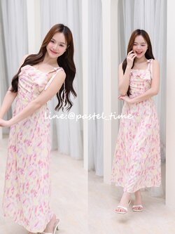 Love in a mist Maxi dress – ลายสีน้ำโทนสีชมพู